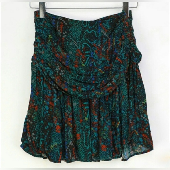 Free People Saturday Sun Mini Skirt Who is She
Combo 10 - Picture 6 of 16